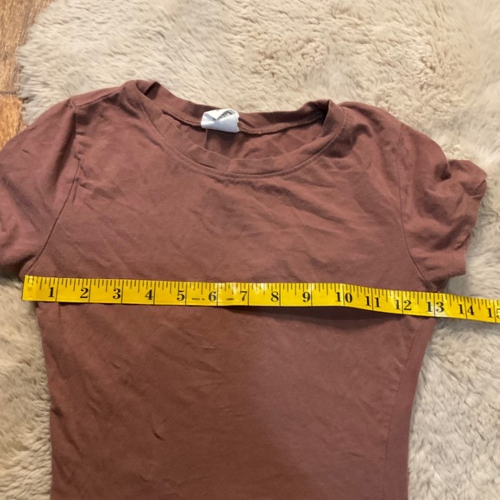 Destined Size XS Short Sleeve‎ Crop Taupe Tan Top Women's Tilly's